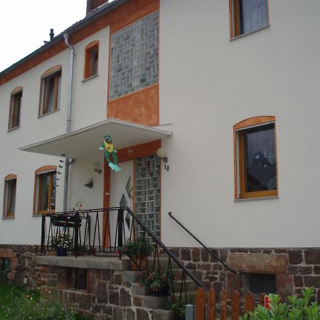 Tiny-Apartment-In-Gemuenden-An-Der-Wohra Gemunden an der Wohra Eksteriør billede