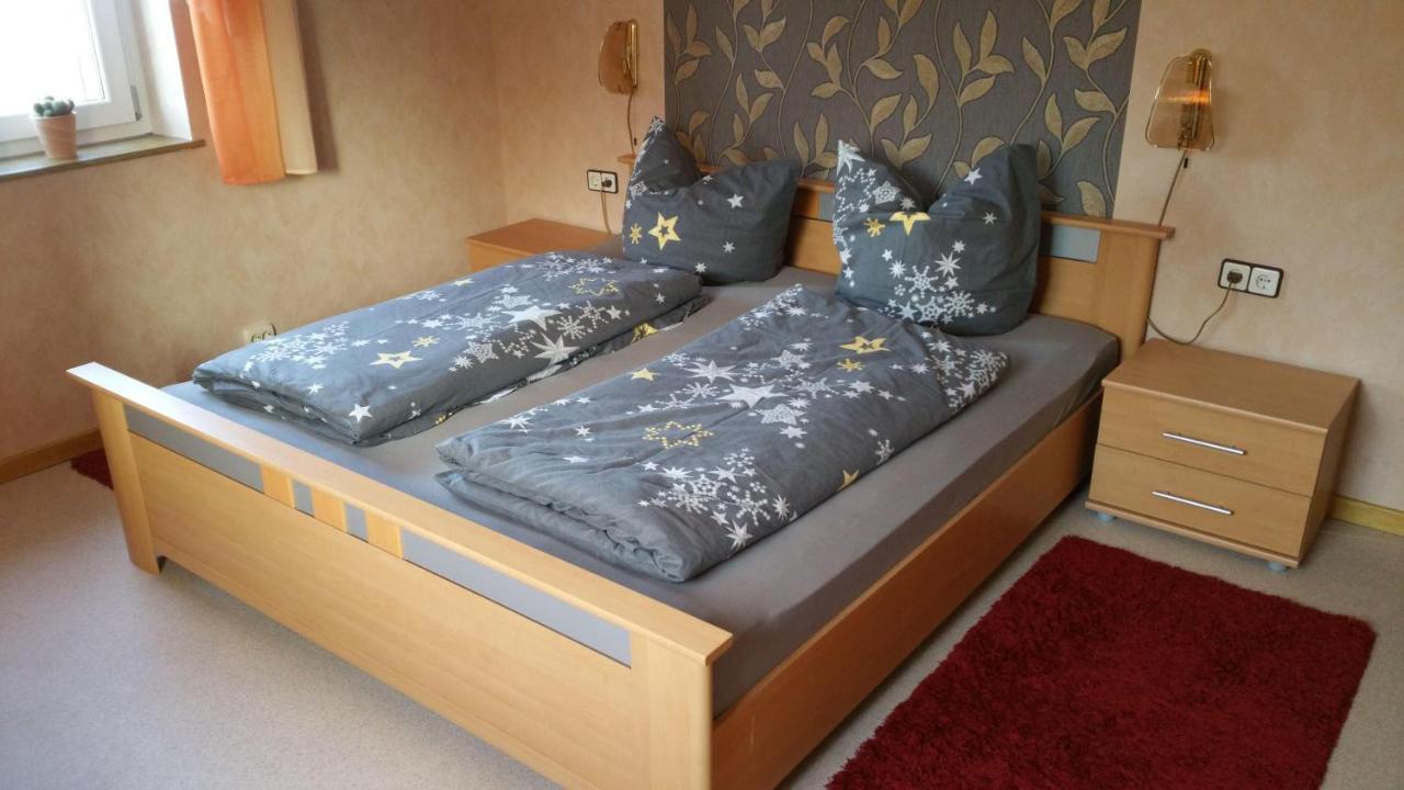 Tiny-Apartment-In-Gemuenden-An-Der-Wohra Gemunden an der Wohra Eksteriør billede