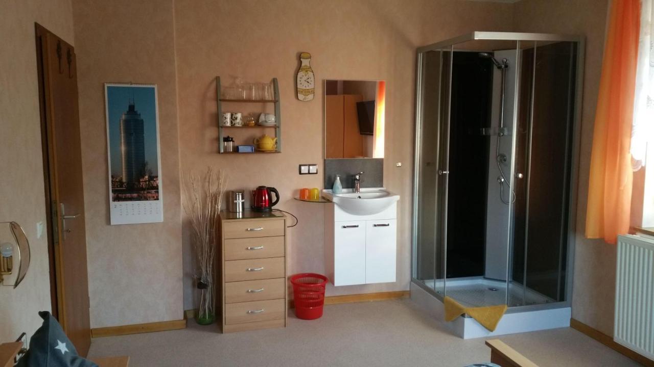 Tiny-Apartment-In-Gemuenden-An-Der-Wohra Gemunden an der Wohra Eksteriør billede